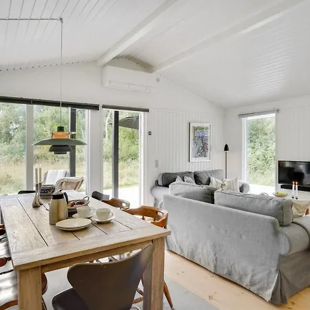 Holiday home Liselotte - 275m From The Sea By Interhome Rorvig